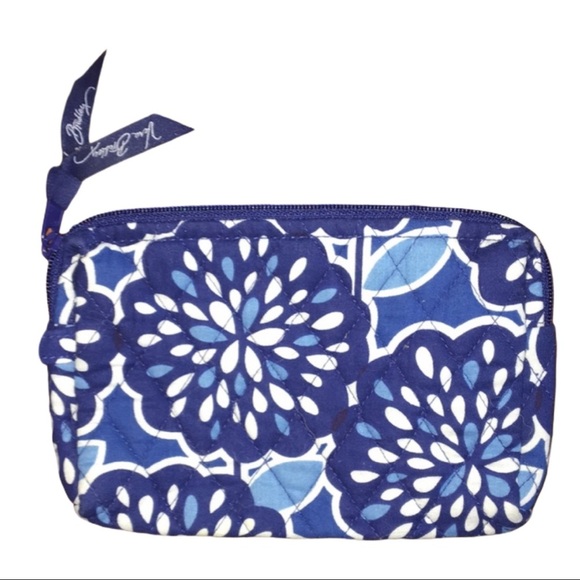 VERA BRADLEY RETIRED Petal Splash Blue and White Tote and Zip Pouch Bundle - Picture 7 of 7